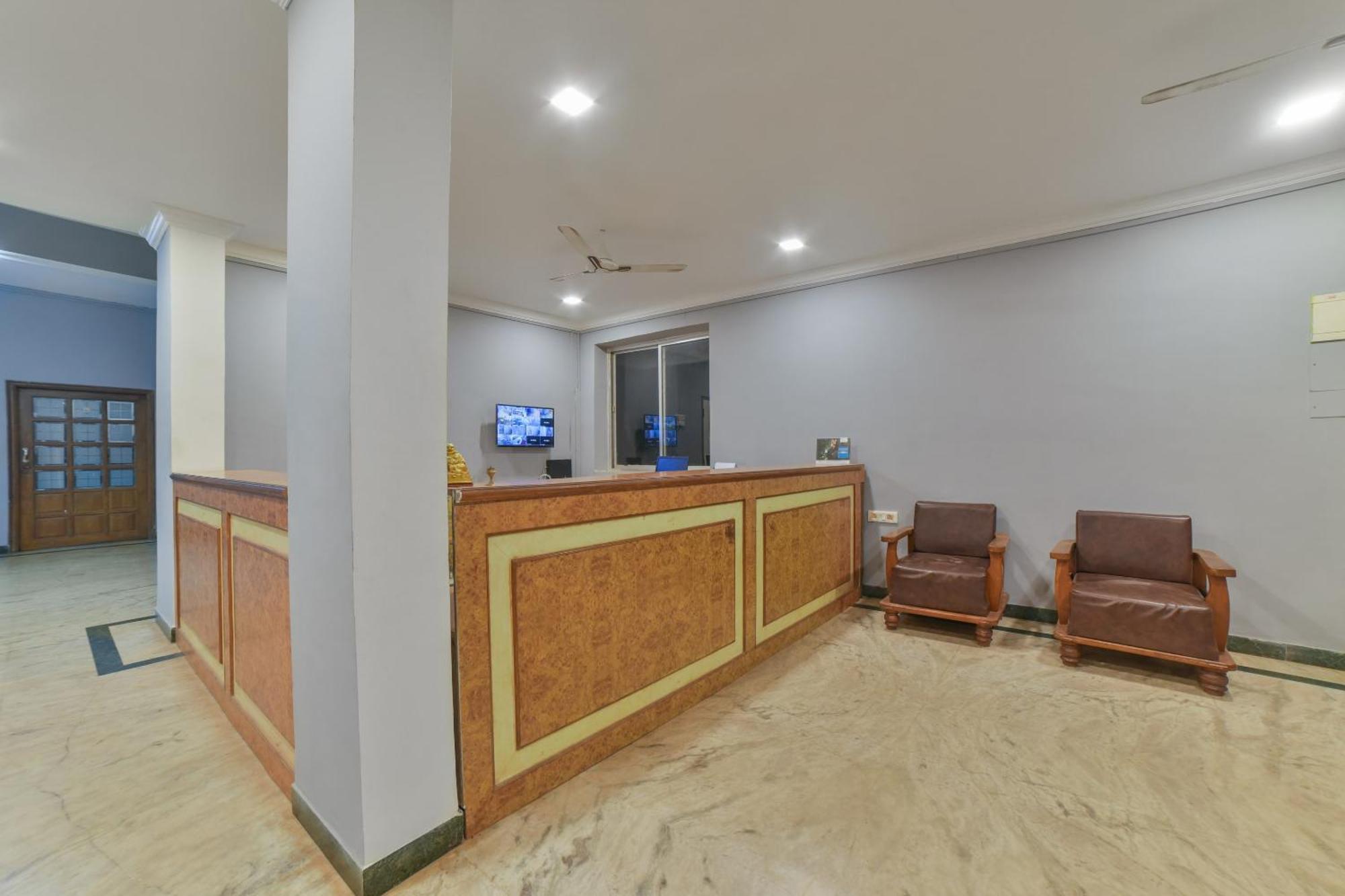 Hotel O Shubhankar Boma Kültér fotó