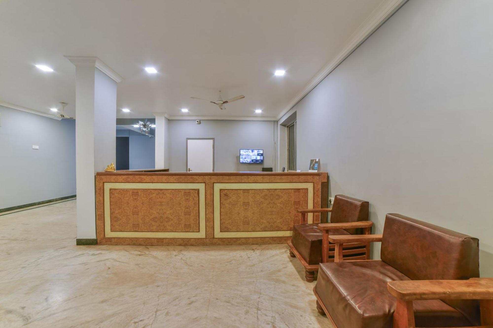 Hotel O Shubhankar Boma Kültér fotó