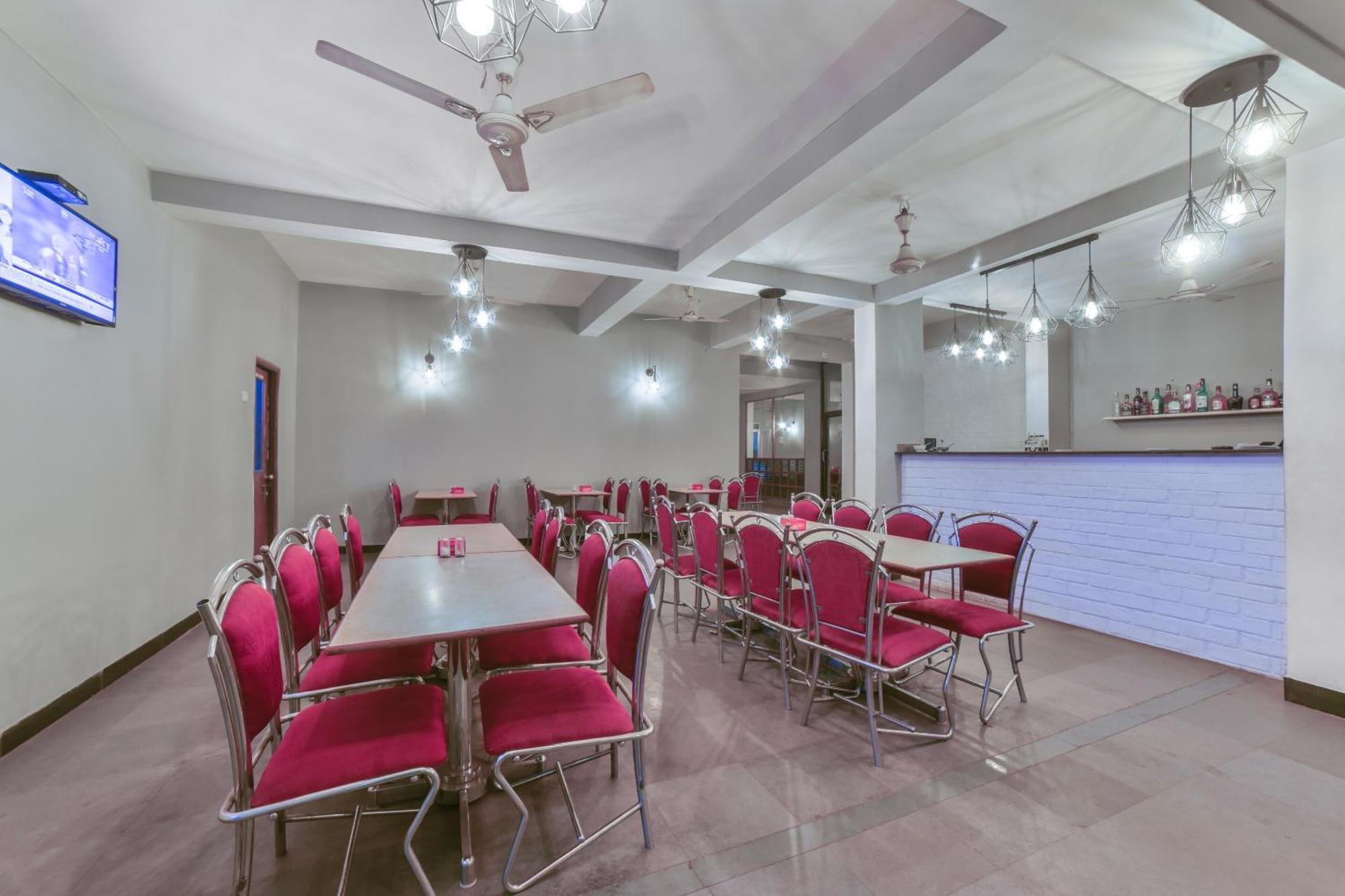 Hotel O Shubhankar Boma Kültér fotó